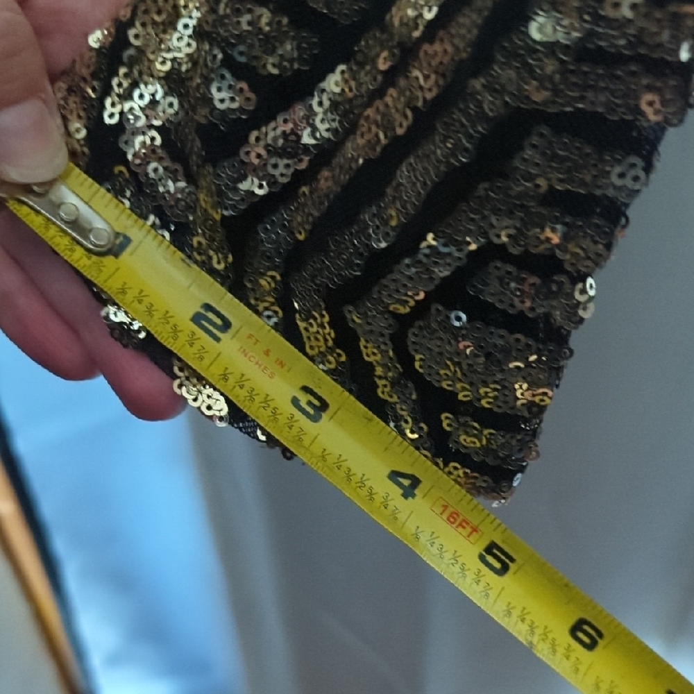 Gold and Black Sequin Patterned Pants - Picture 6 of 6